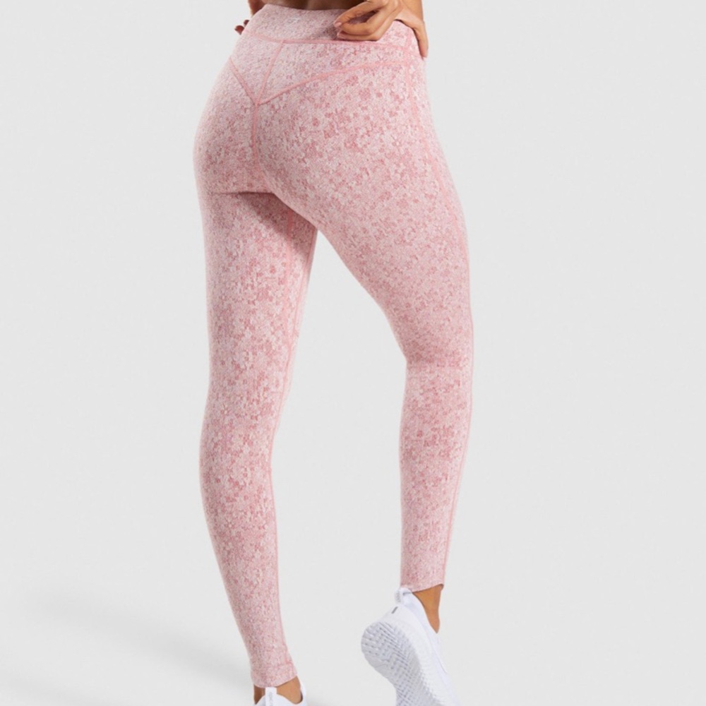 Gym shark leggings